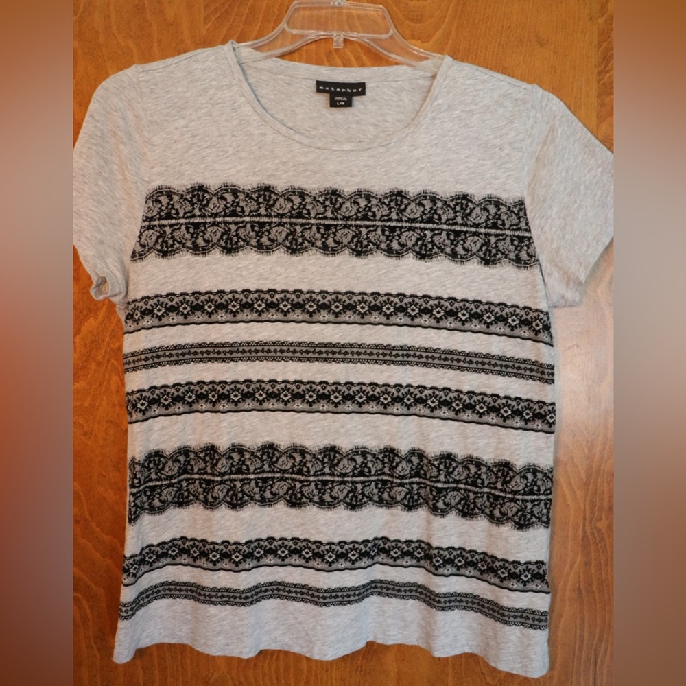 Metaphor Gray and Black Short Sleeve Tee